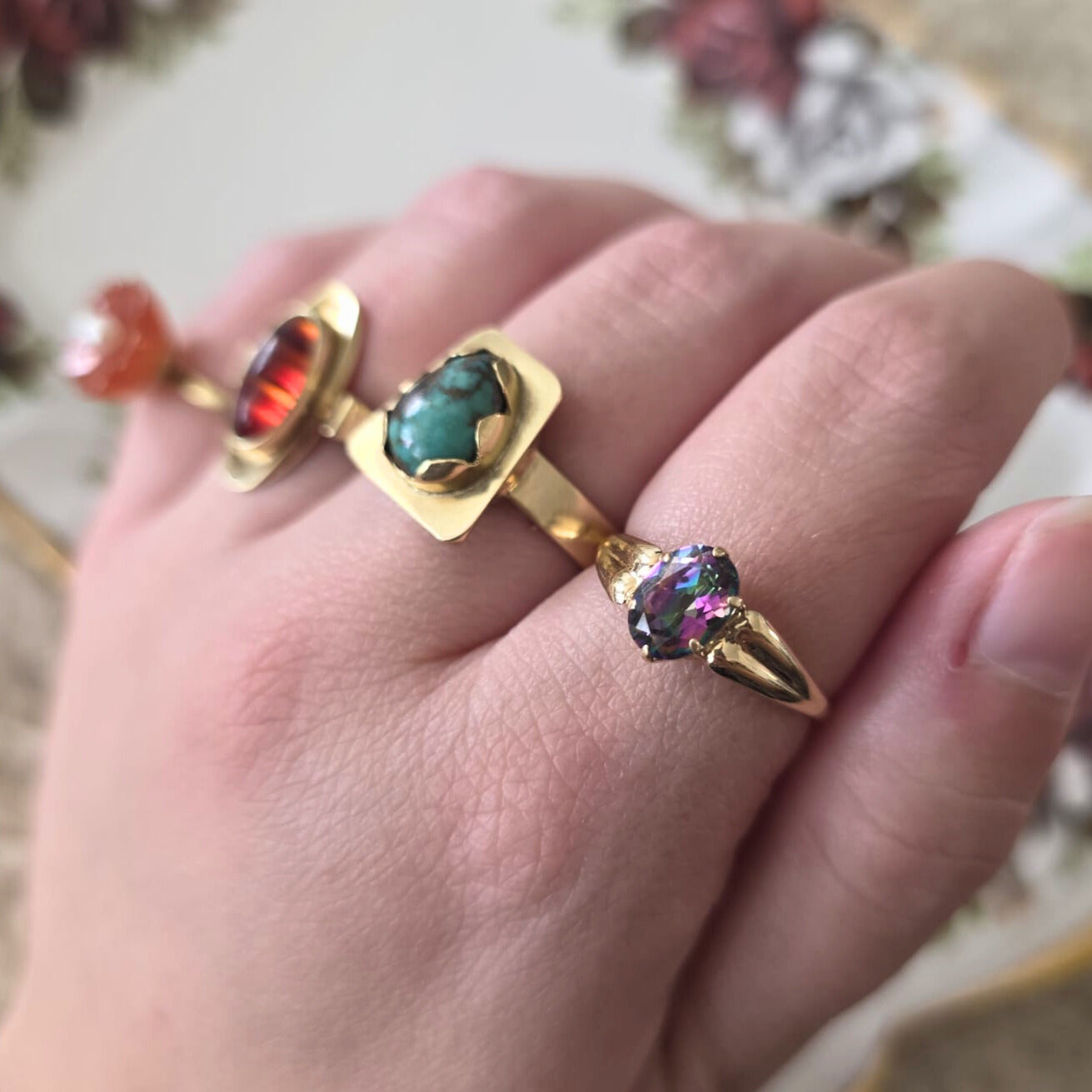 Vintage 14k gouden ring met mystic topaas