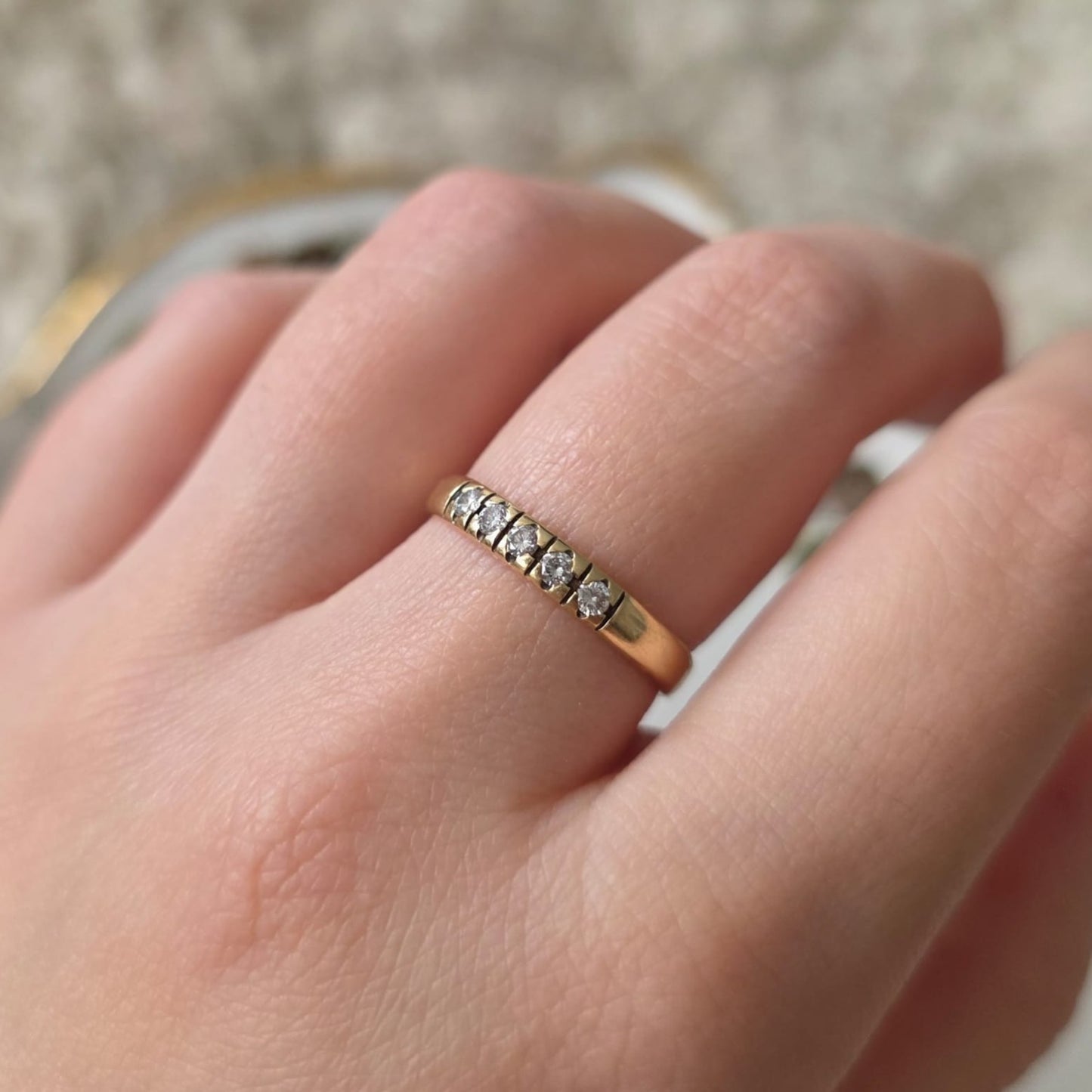 Vintage 14k gouden ring met 5 diamanten