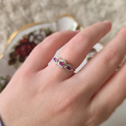 Vintage 14k gouden ring met robijnen en diamanten