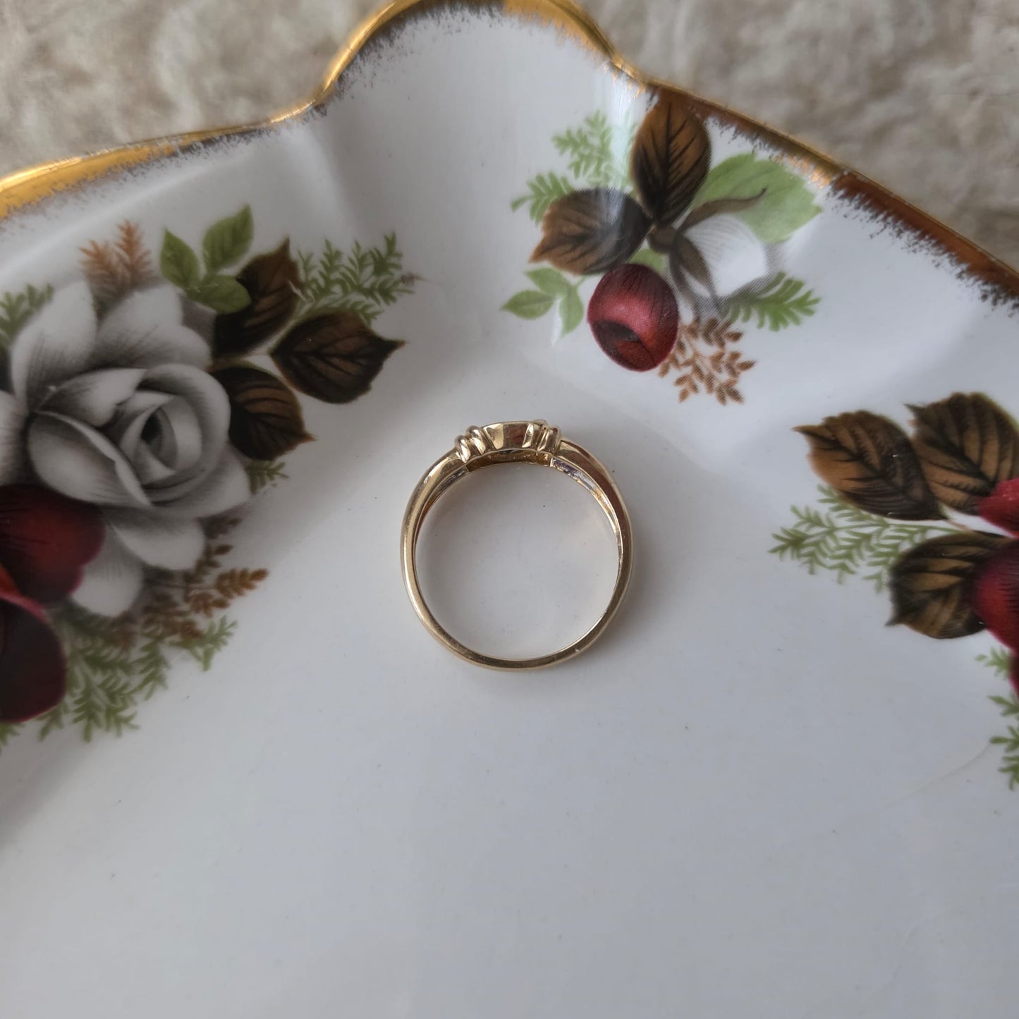 Vintage 14k gouden ring met petrol spinel en diamantjes