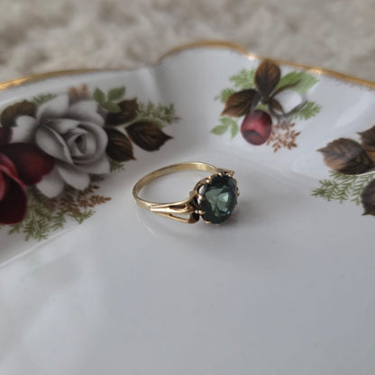 Vintage 14k gouden ring met groene spinel