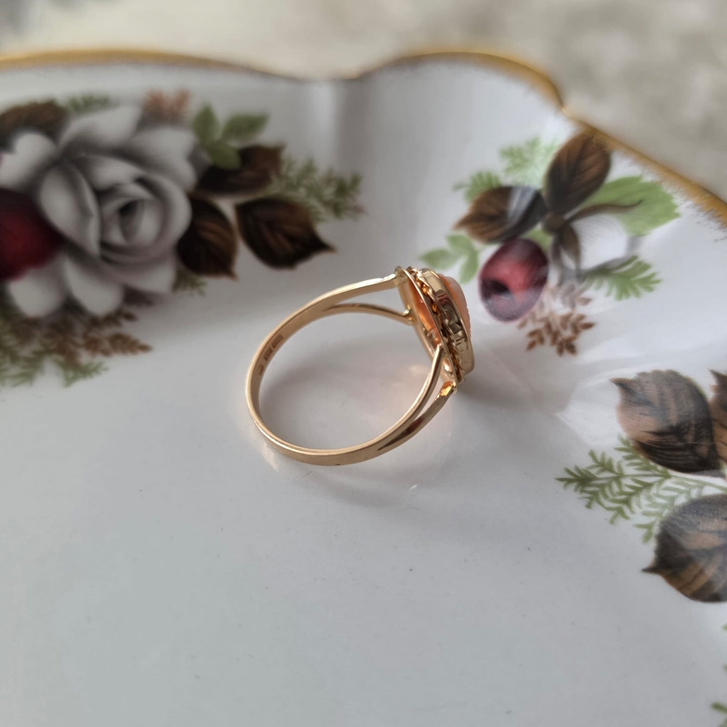 Vintage 18k gouden ring camee