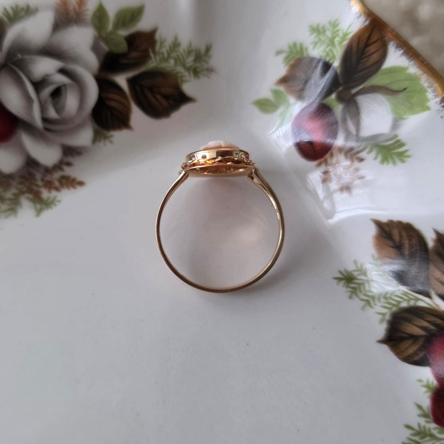 Vintage 18k gouden ring camee
