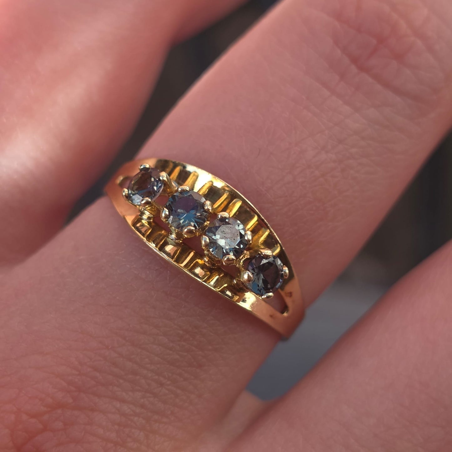 Vintage 14k gouden ring salie groene spinel