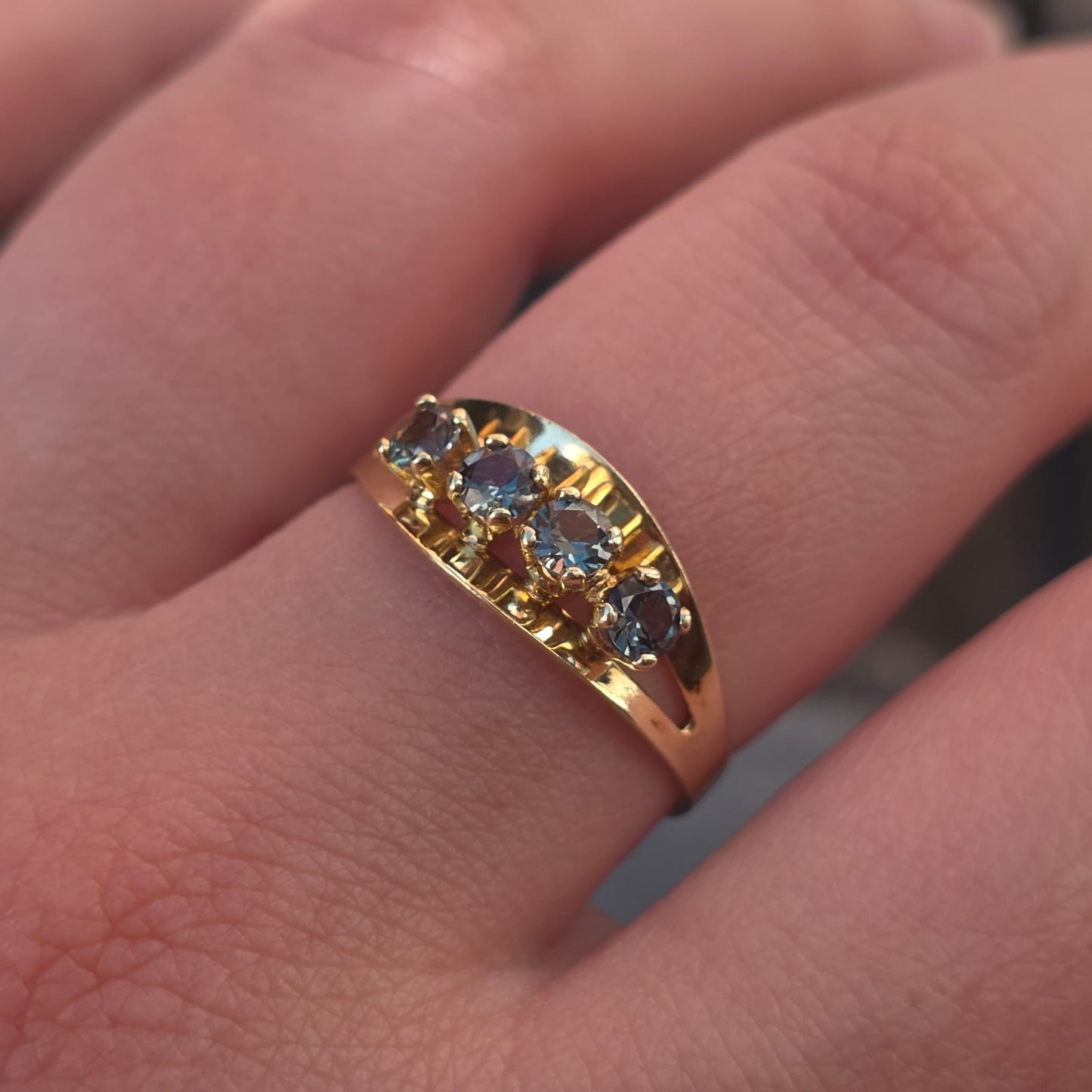 Vintage 14k gouden ring salie groene spinel