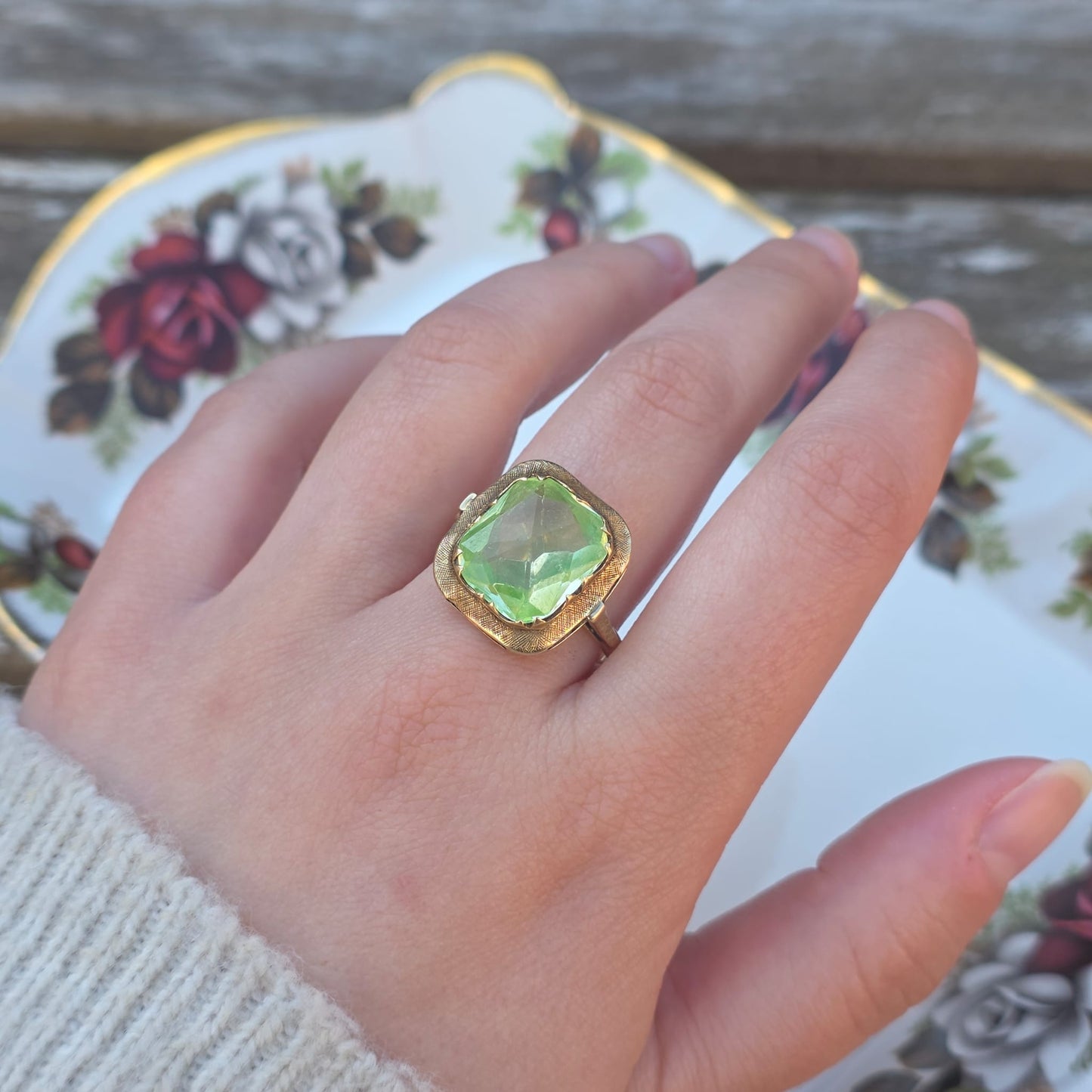 Vintage 14k gouden ring groene spinel
