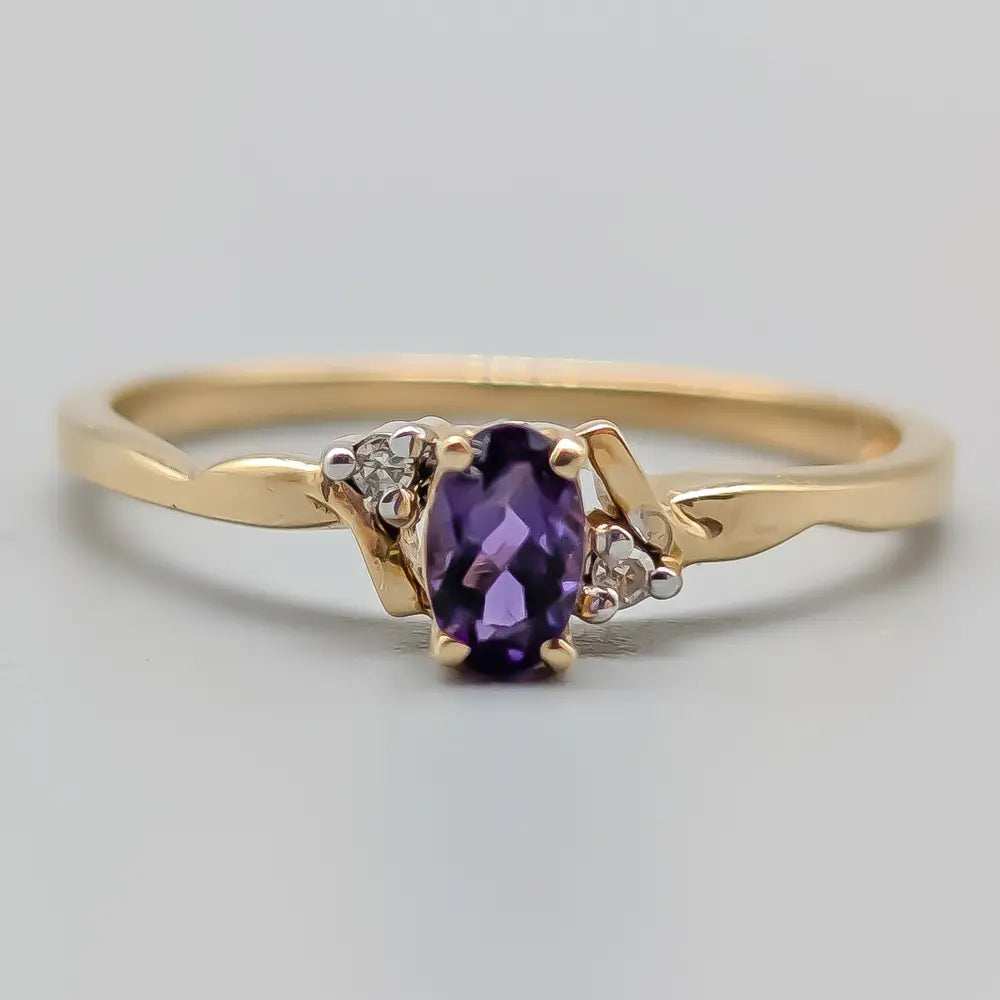 Vintage 10k ring met diamant en amethist