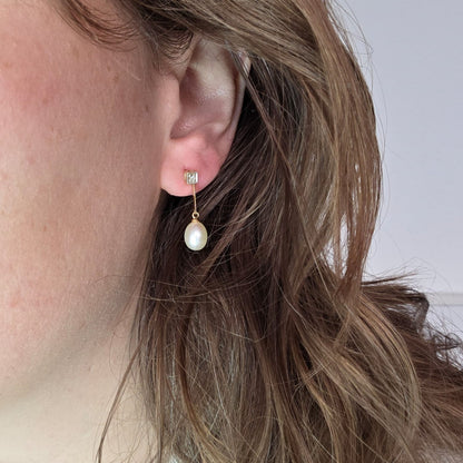 Vintage 14k gold stud earrings