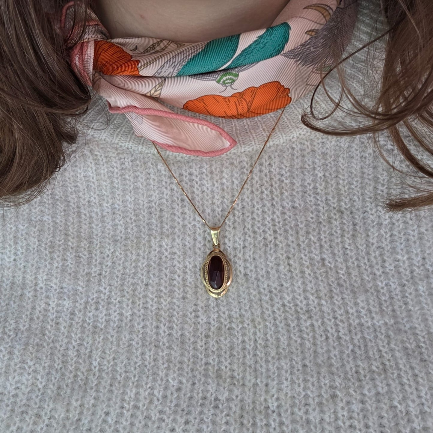 Vintage 14k gouden hanger met granaat