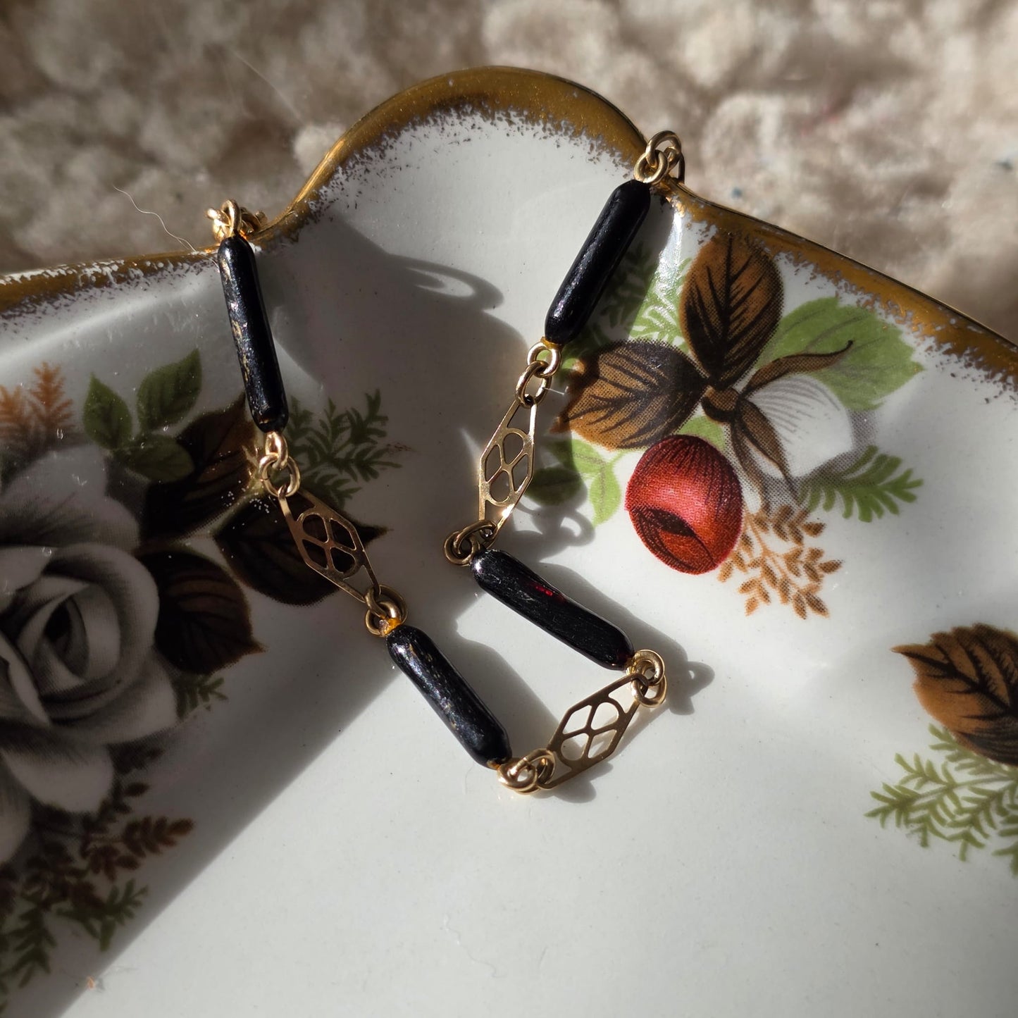 Antieke 14k gouden armband zwarte steen (git)