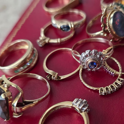 Antieke 14k gouden ring met zilveren kop en saffier