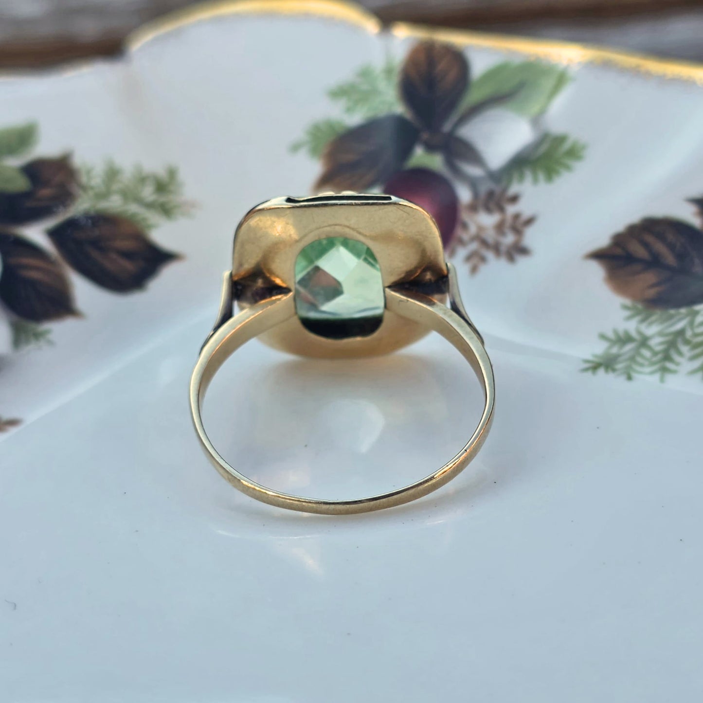 Vintage 14k gouden ring groene spinel