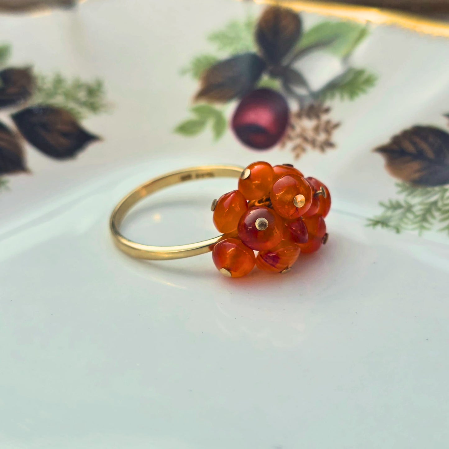 Vintage 10k ring met bewegende carneool