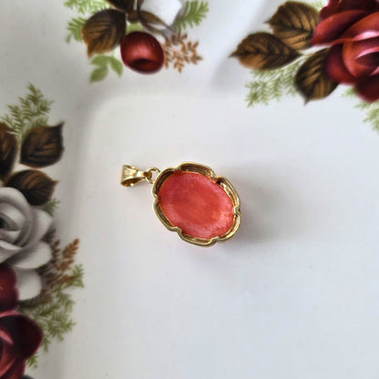 Vintage 14k gouden hanger bloedkoraal