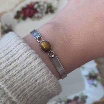 Vintage zilveren bangle tijgeroog