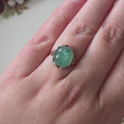 Vintage 14k gouden ring met groene beryl cabochon