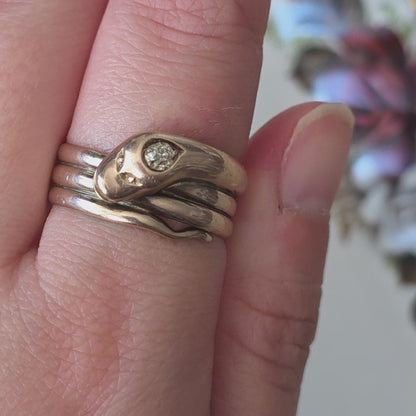 Antieke 14k gouden slang ring met oud Europees geslepen diamant