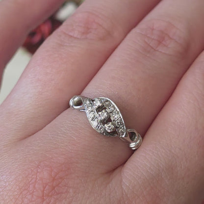 Vintage 14k witgouden ring met 13 diamanten
