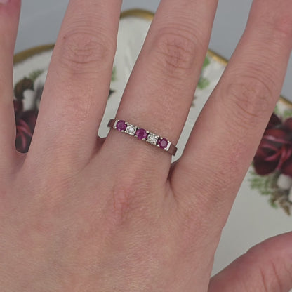 Vintage 14k white gold ring with ruby ​​and 0.03ct diamonds