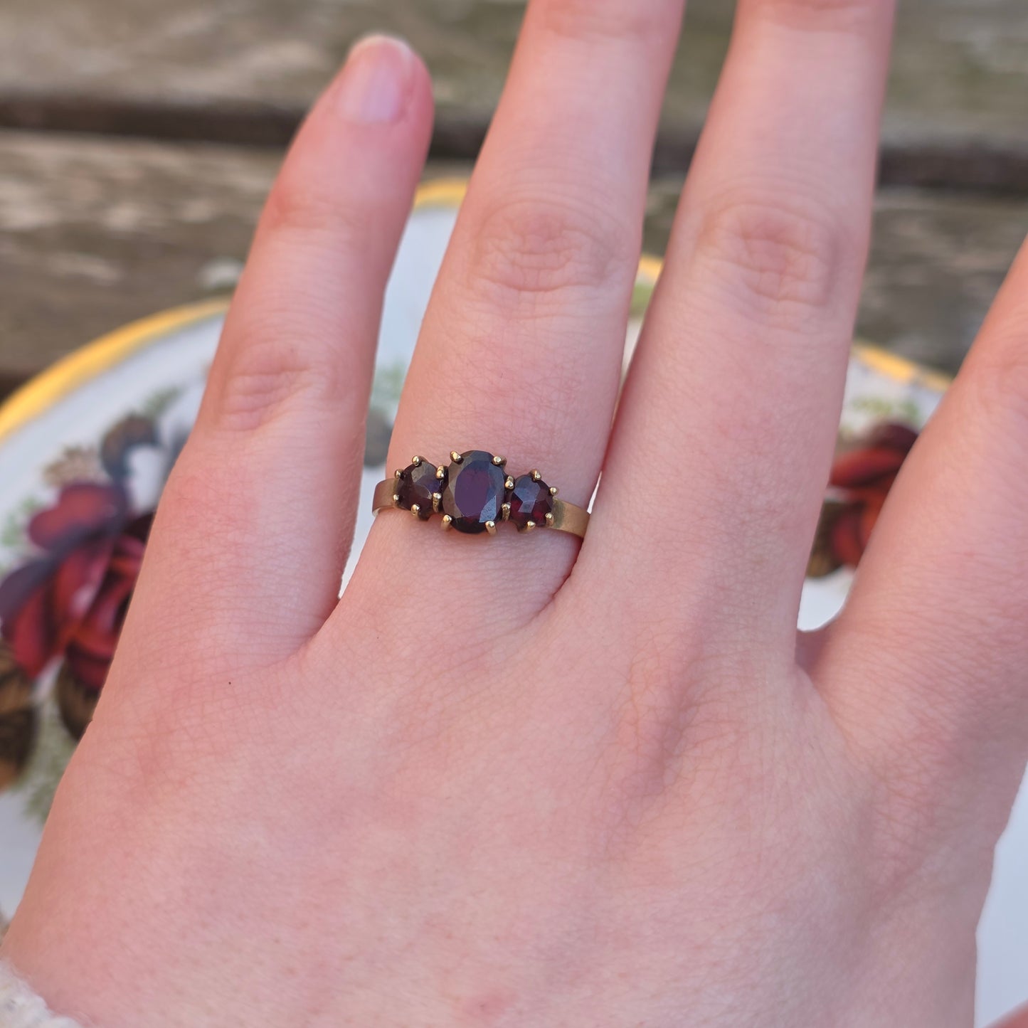 Vintage 8k ring triple granaat