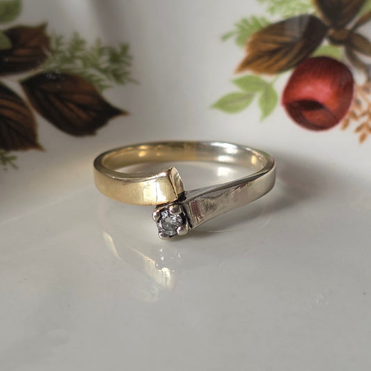 Vintage 14k gouden bicolor ring met diamant 0.06ct