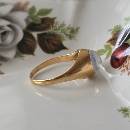 Vintage 18k gouden ring met maansteen