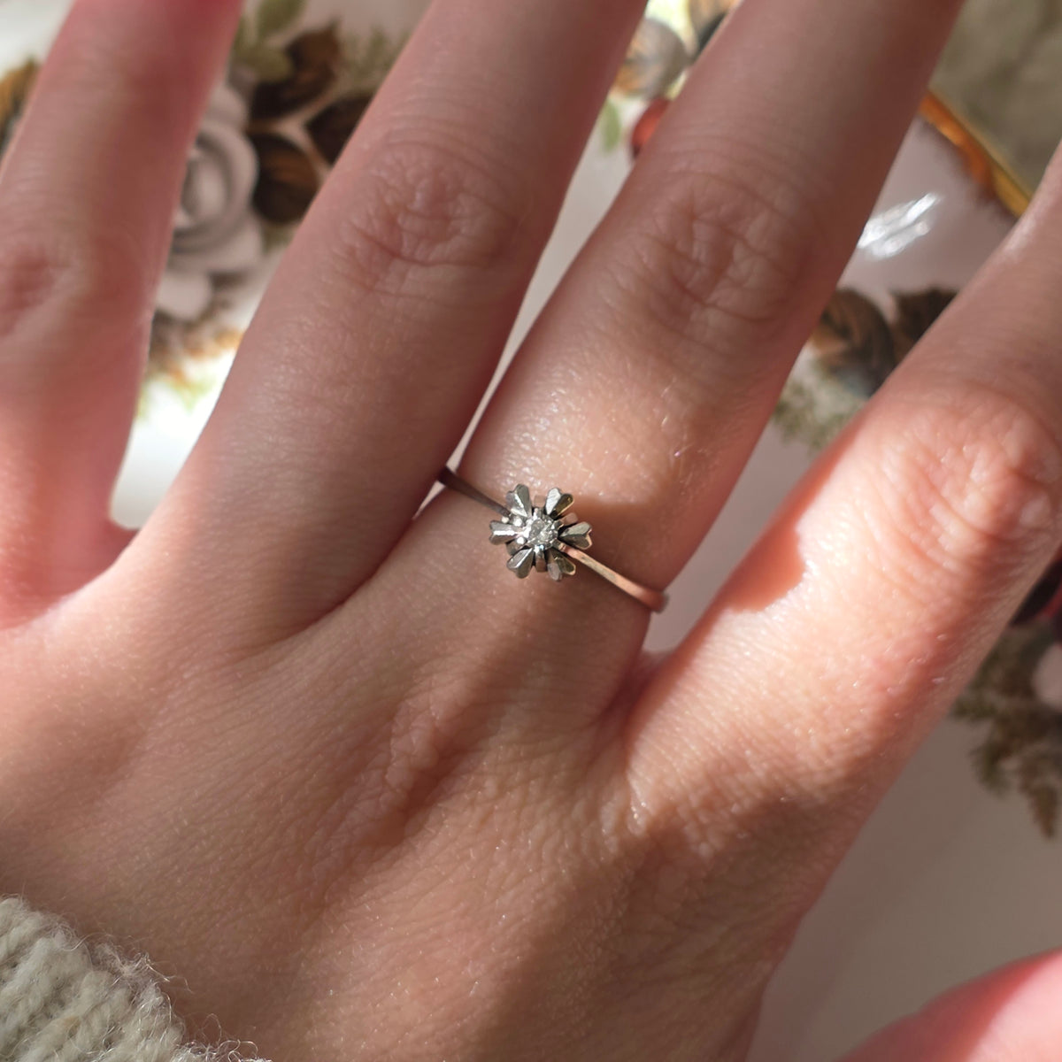Vintage 14k witgouden ring ster met diamant 0.05ct