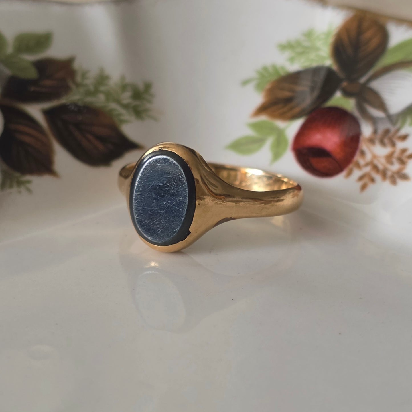 Vintage 18k gouden zegelring hematiet