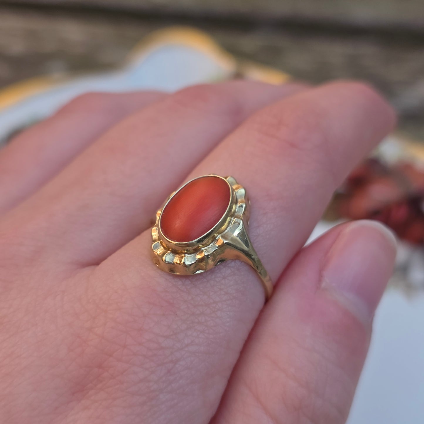 Vintage 14k gouden ring bloedkoraal