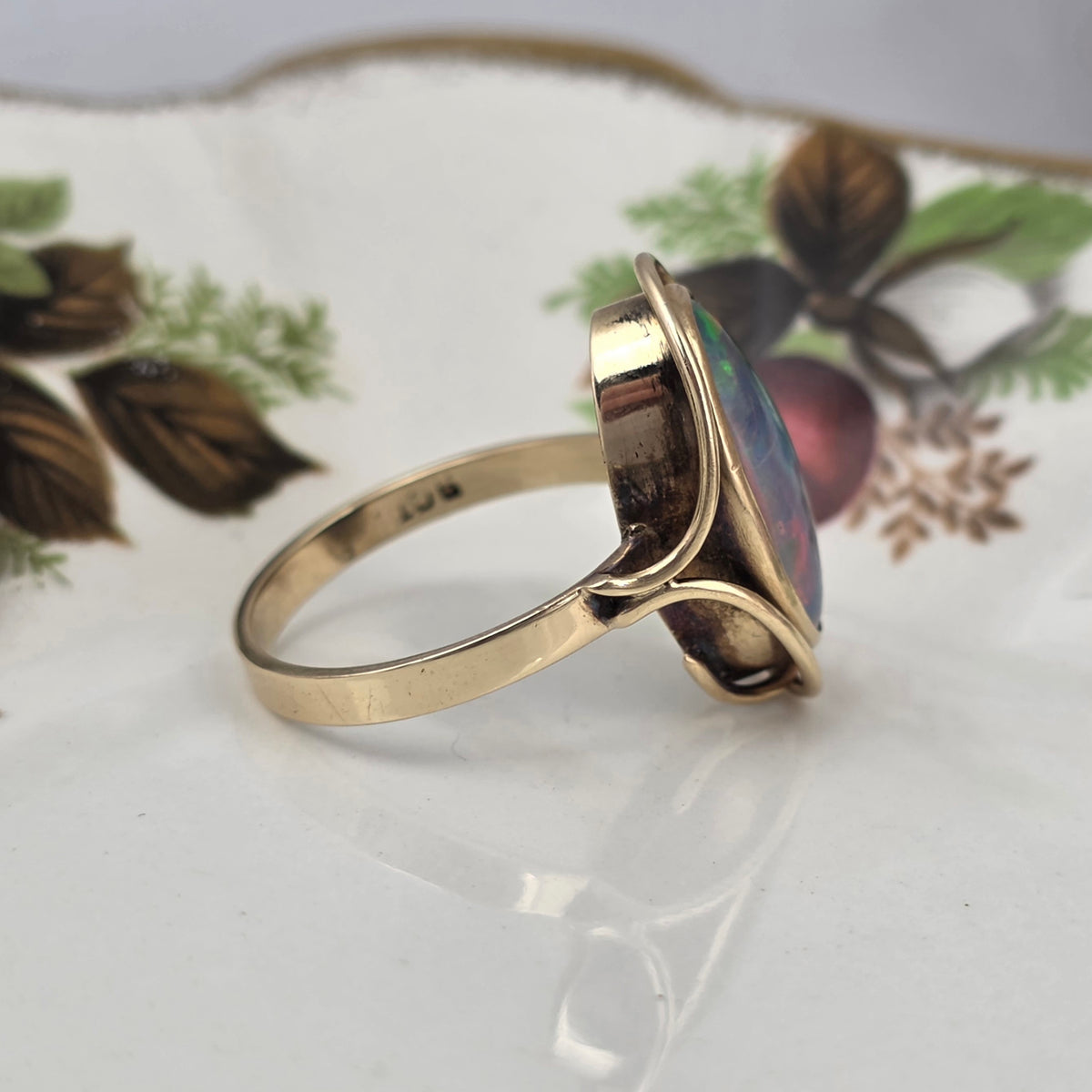Vintage 9k ring met opaal