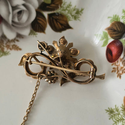 Antieke 14k gouden roosdiamant broche bloemtak