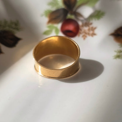 Vintage 18k ring met gravure