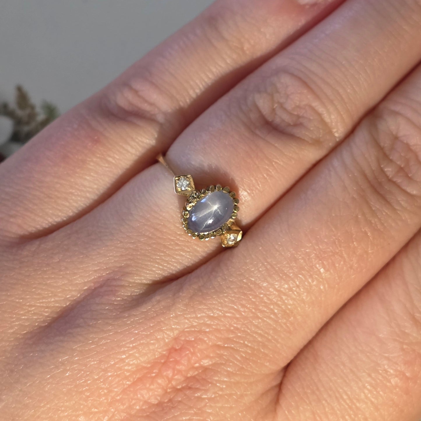 Vintage 14k gouden ring met ster saffier en diamanten