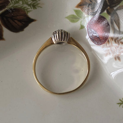Vintage 14k gold diamond cluster ring