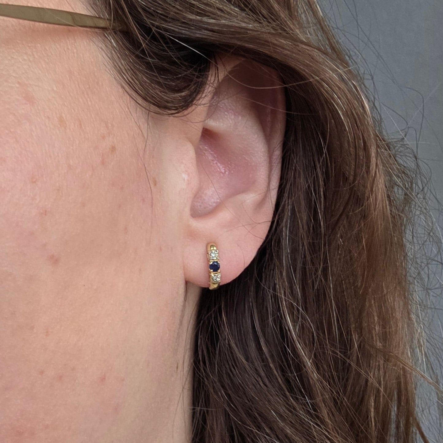 Vintage 14k gouden oorstekers diamant en saffier