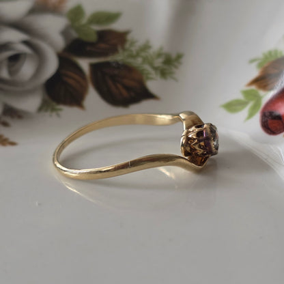 Antieke 14k gouden ring met roosdiamanten