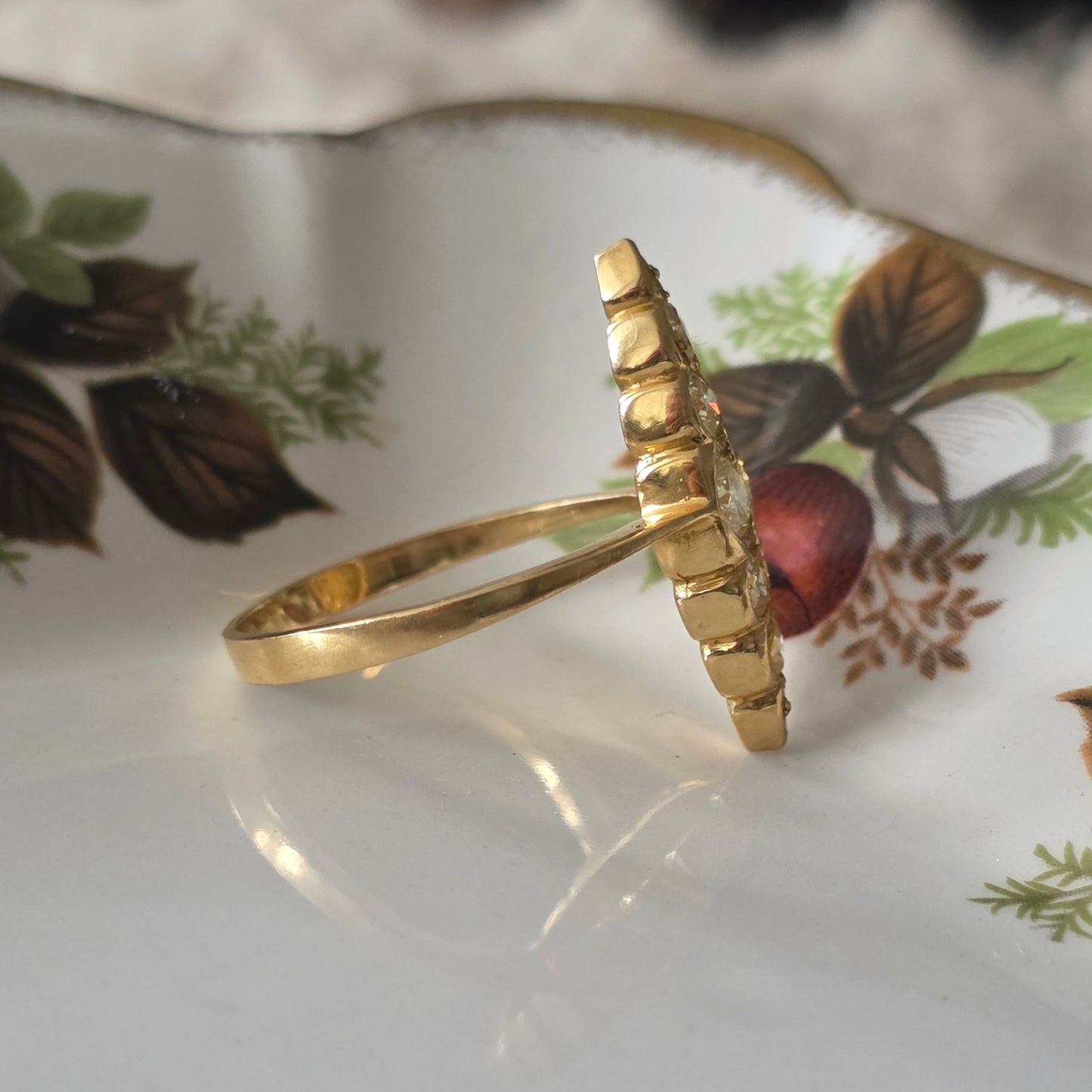 Vintage 20k gold navette ring with diamonds 0.46ct