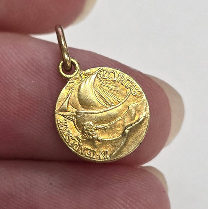 Vintage 18k gold pendant Saint George and the Dragon