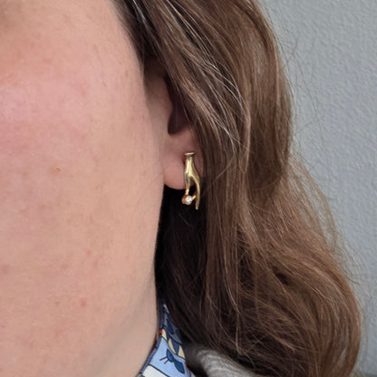 Vintage 14k gouden oorstekers diamant hand
