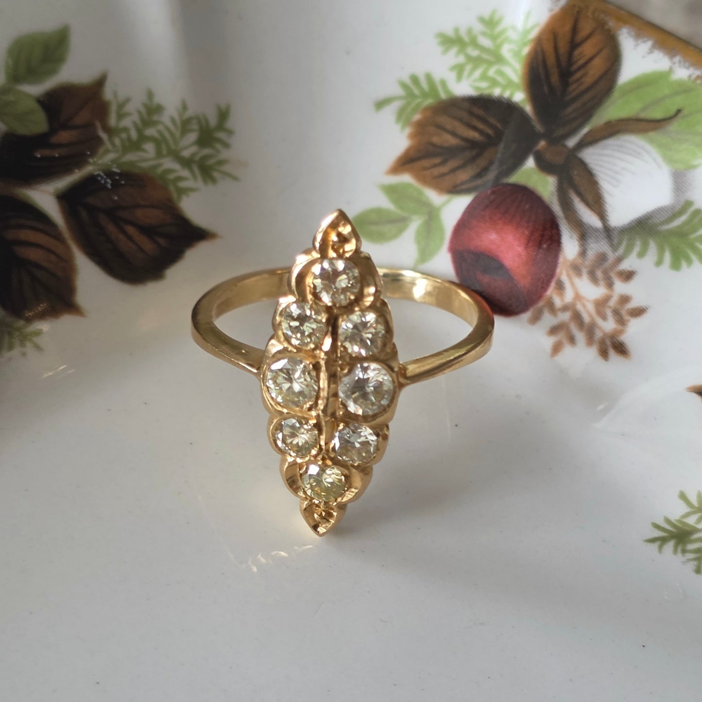 Vintage 20k gold navette ring with diamonds 0.46ct