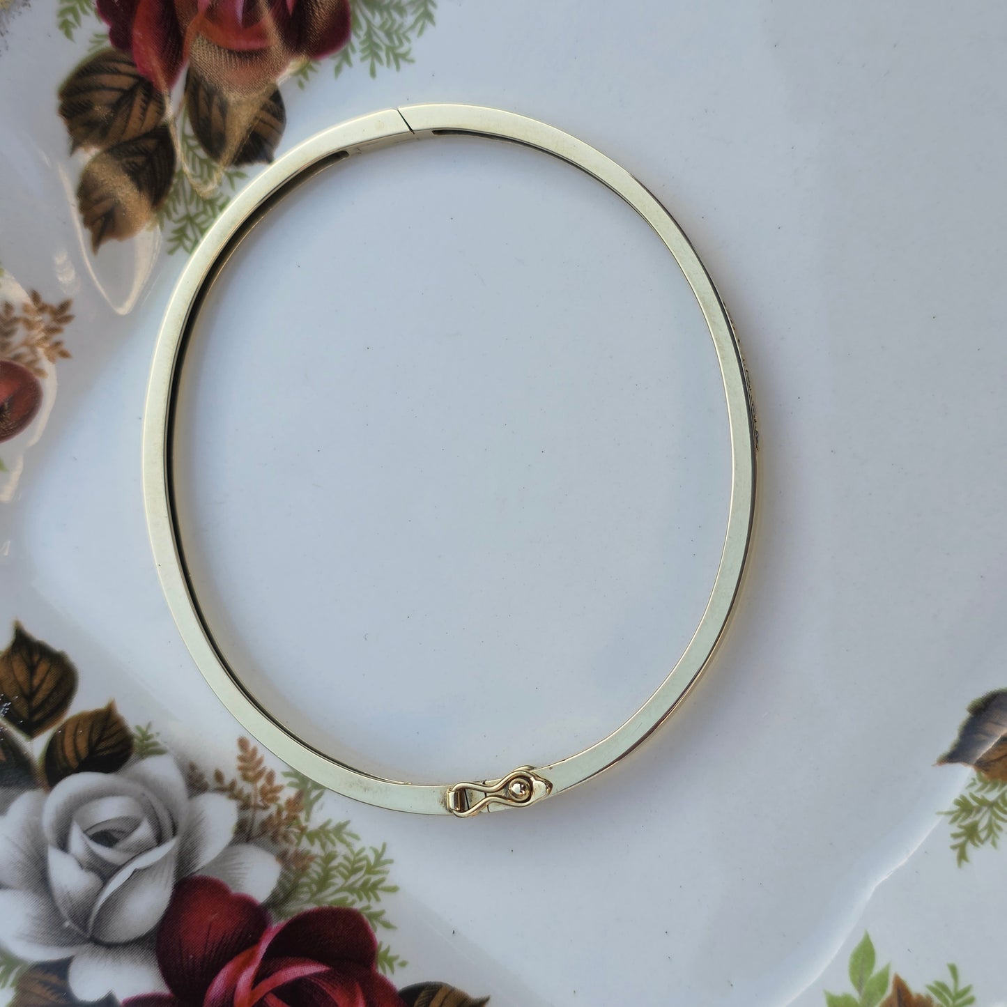 Vintage 14k gouden bangle armband met 5 diamanten