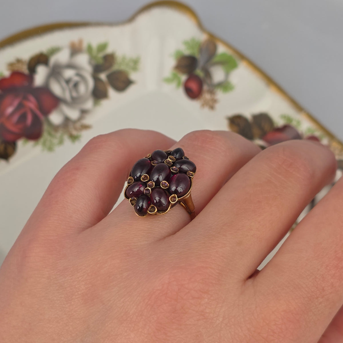 Vintage 14k gouden ring met granaat cabochons