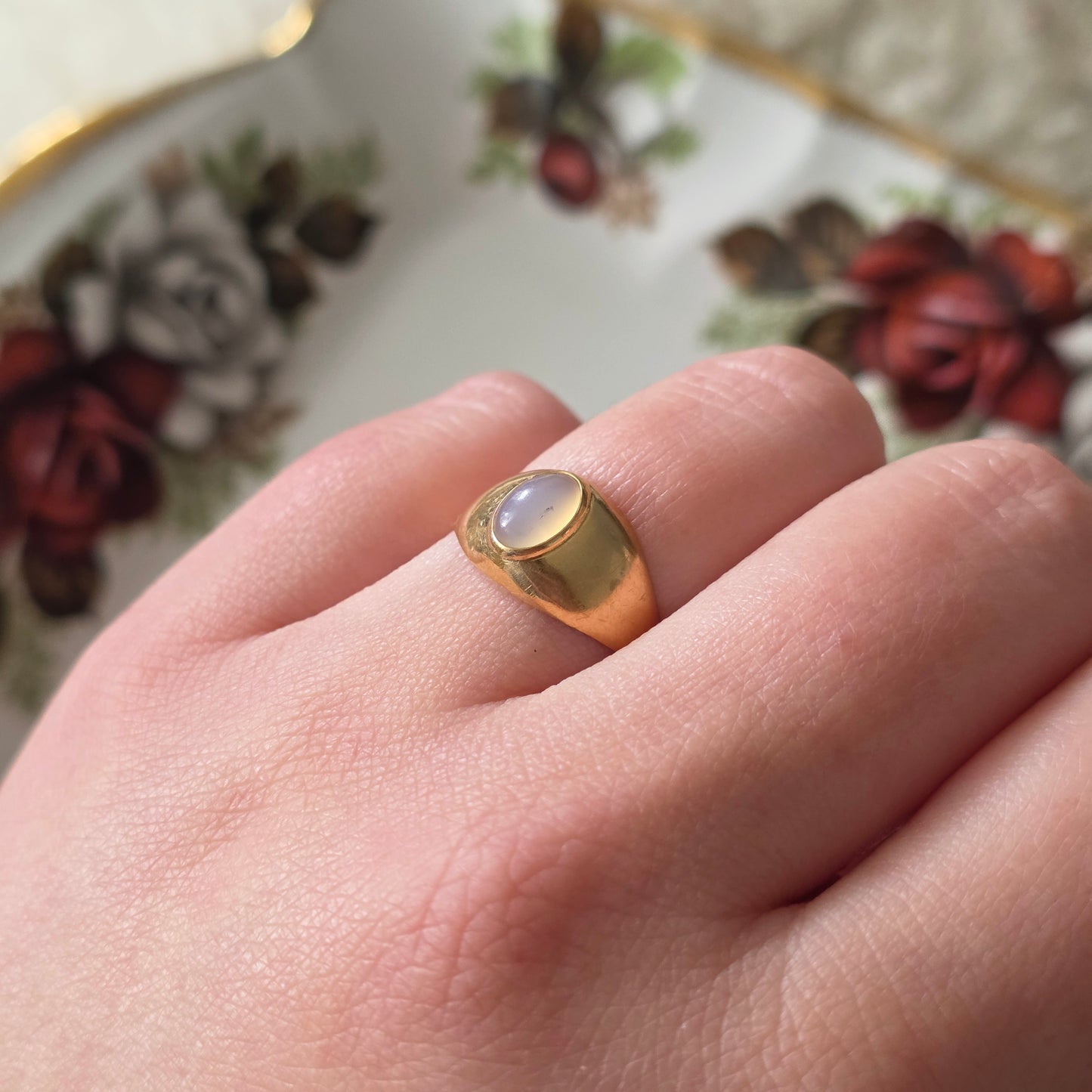 Vintage 18k ring met maansteen