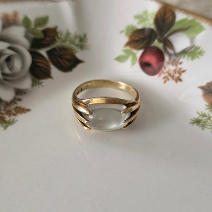 Vintage 14k gouden ring met maansteen cabochon