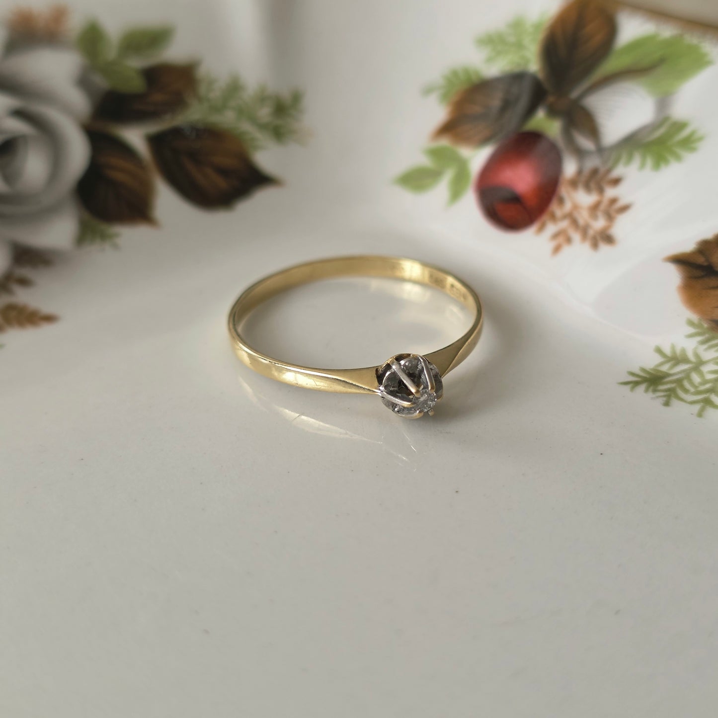Vintage 14k gouden solitair verlovingsring diamant 0.02ct
