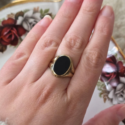 Vintage 8k zegelring met onyx