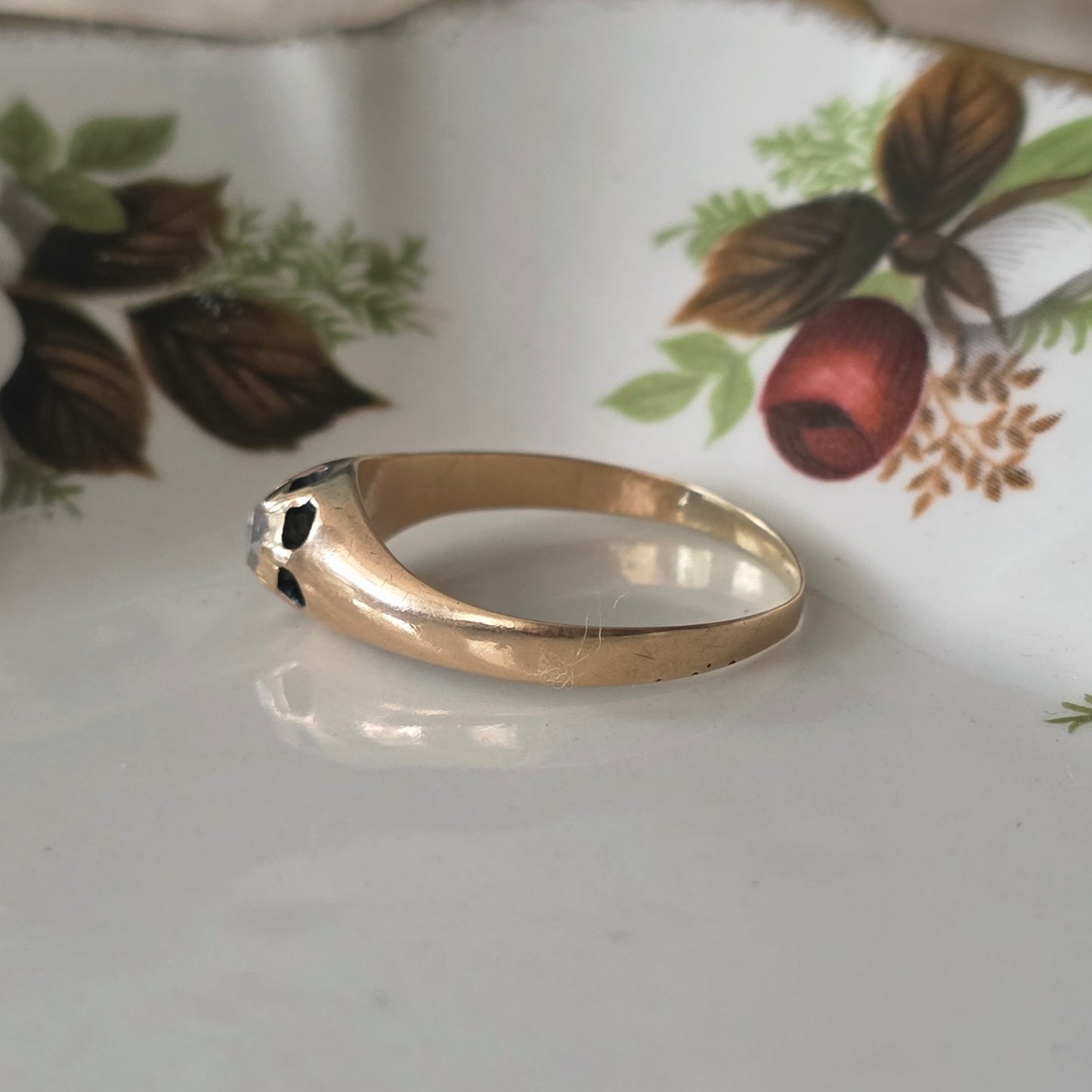 Antique 14k gold belcher ring with rose-cut diamond