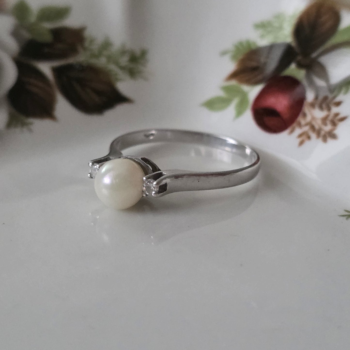 Vintage 14k witgouden ring met parel en diamanten