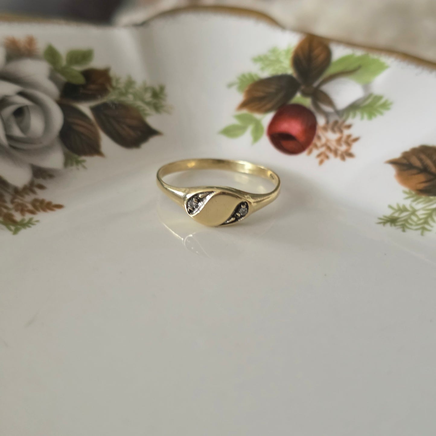 Vintage 14k gouden zegelring diamant