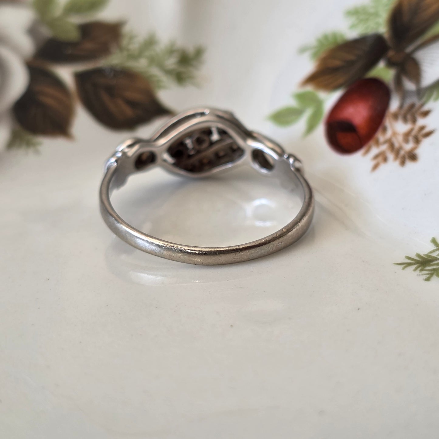 Vintage 14k witgouden ring met 13 diamanten
